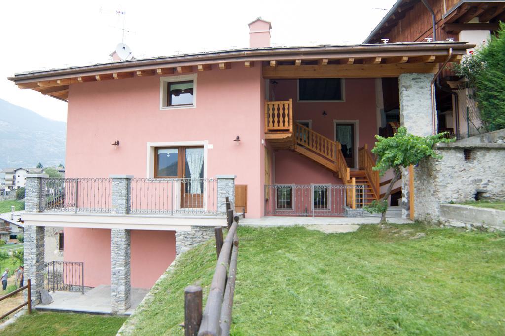 La Maison De Deni Aymavilles Exteriér fotografie